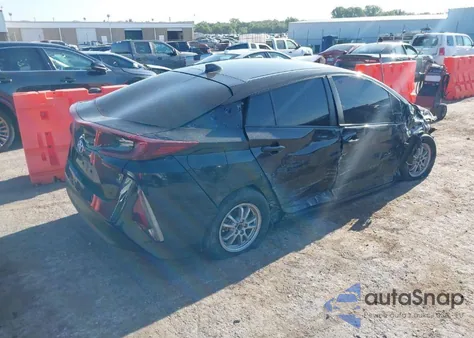 2021 Toyota Prius Prime Limited z USA, uszkodzony, nr VIN JTDKAMFP5M3195132